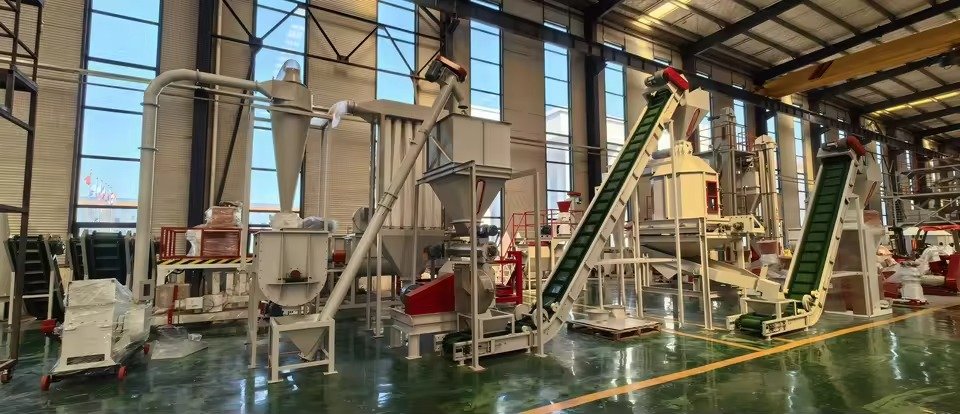 MAIKONG MK-L003 cattle feed production line complete system installation in factory setting