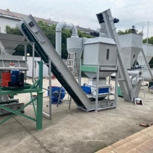 Plant Feed Pellets for Optimal Livestock Nutrition