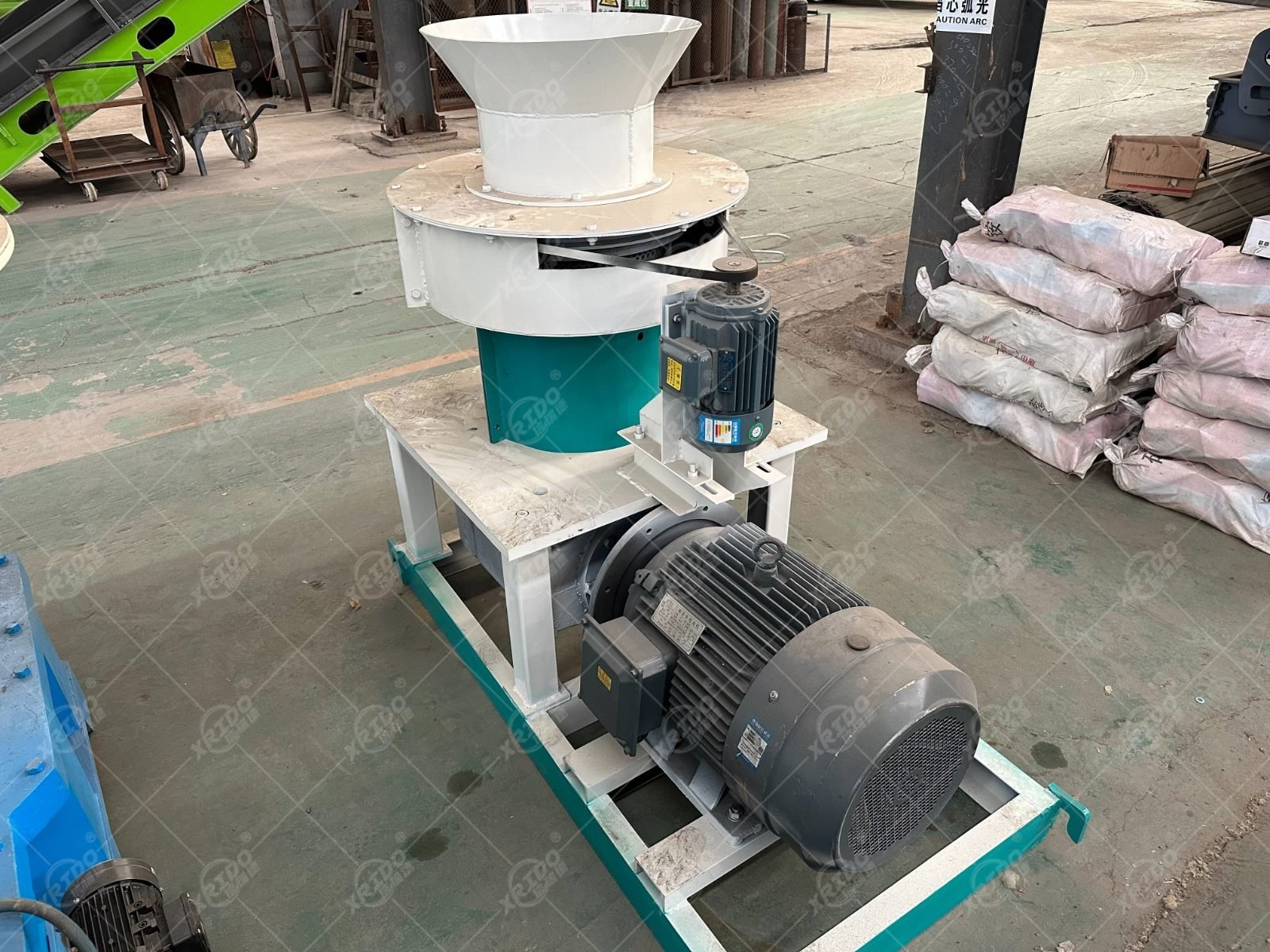 Pet Feed Production Line - Tailored Feed Solutions 2 Pet Feed Production Line - Tailored Feed Solutions - Image 2